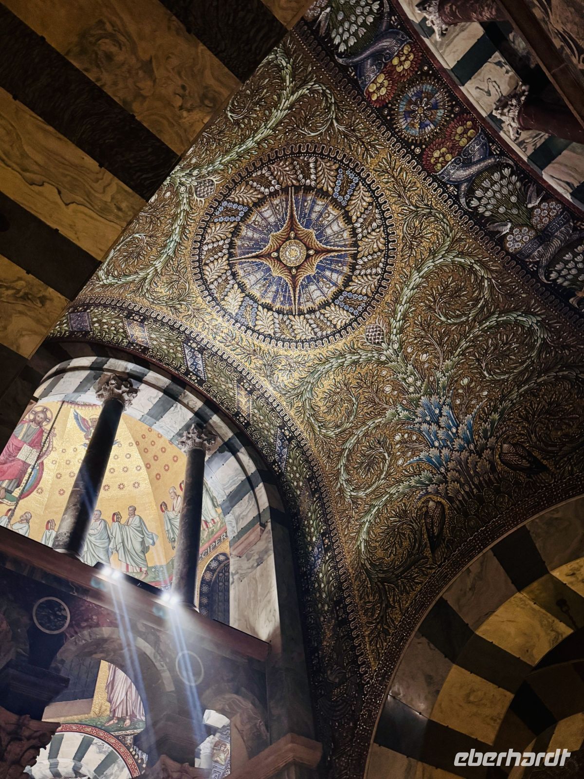Tag 5 - Mosaike, Aachener Dom  &ndash; &copy; Christin Kuschka (Eberhardt TRAVEL)