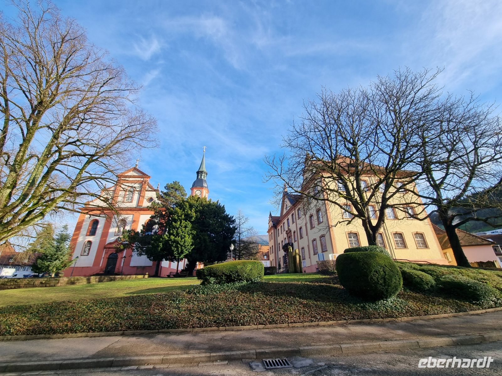 Waldkirch (Kirche St. Margarethen und Elztalmuseum) &ndash; &copy; Katrin Deutschbein (Eberhardt TRAVEL)