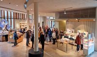Porzellanmanufaktur Meissen Foyer &ndash; &copy; Katrin Deutschbein (Eberhardt TRAVEL)