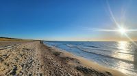 Strandspaziergang in Dierhagen &ndash; &copy; Petra Hady (Eberhardt TRAVEL)