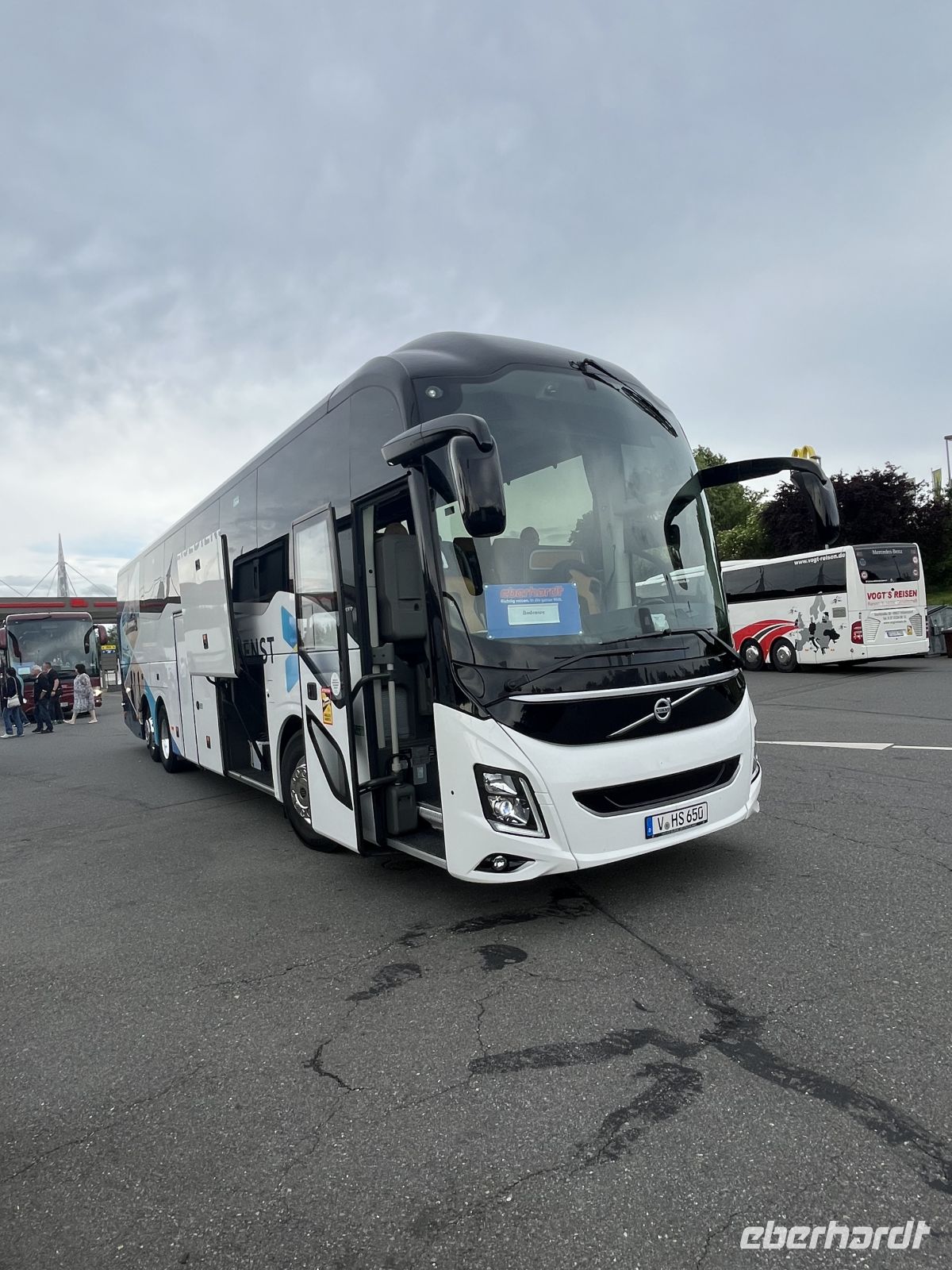 Bodenseerundreise 7.-11.06.25 Anreise / unser Bus von HSR Vogtland Bustouristik  &ndash; &copy; Renate Schuster (Eberhardt TRAVEL)