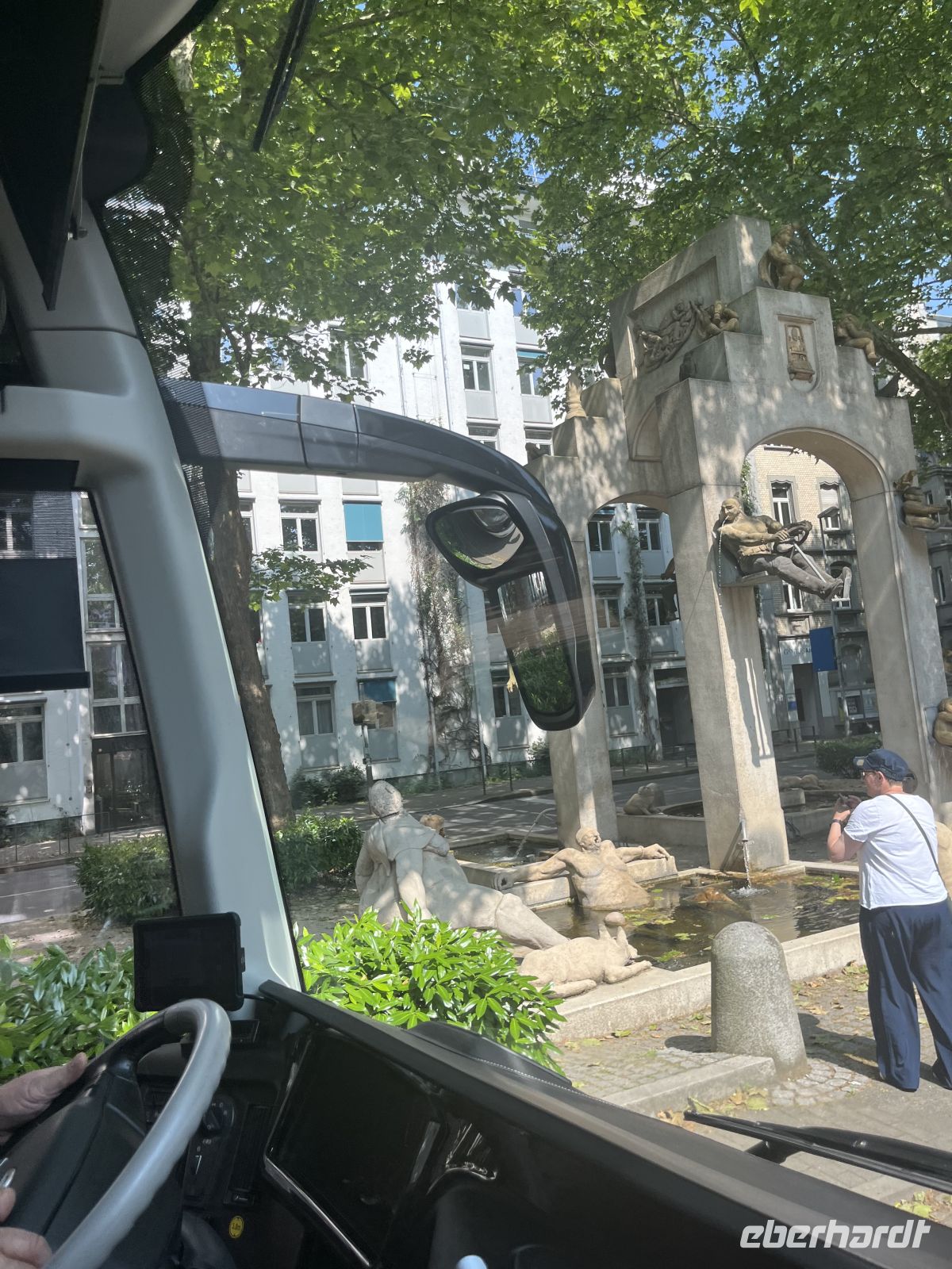 Bodenseerundreise 9.06.25 Insel Mainau -Konstanzer Triumphbogen &ndash; &copy; Renate Schuster (Eberhardt TRAVEL)