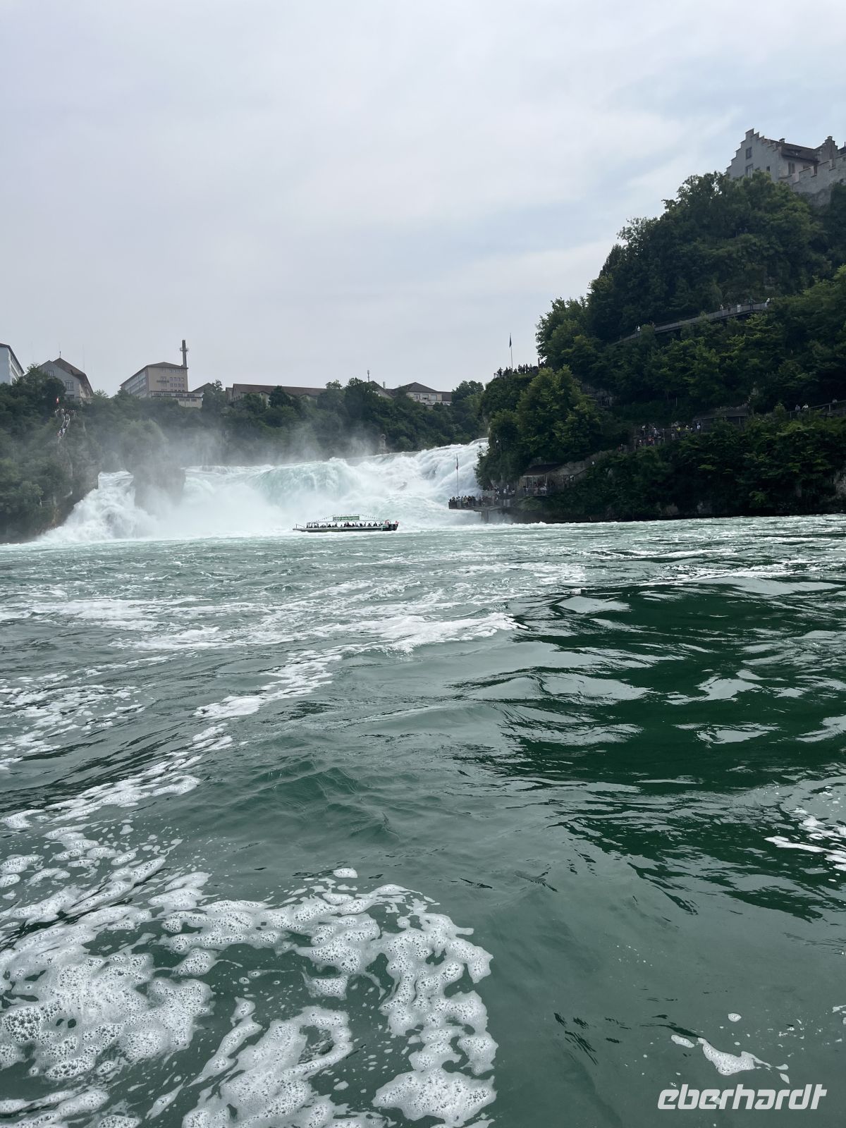 Bodenseerundreise 10.06.25   Rheinfall Schaffhausen!  &ndash; &copy; Renate Schuster (Eberhardt TRAVEL)