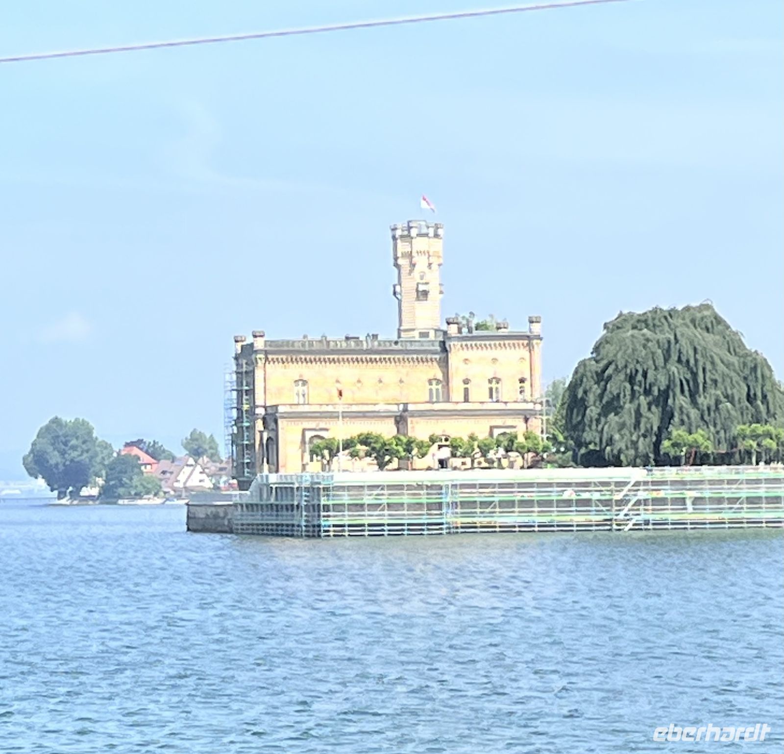 Bodenseerundreise 11.06.25 Fahrt nach Friedrichshafen - Schloß Montfort- Langenargen &ndash; &copy; Renate Schuster (Eberhardt TRAVEL)