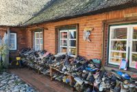 Angespülte Schuhe