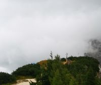 Gipfelkreuz Kehlsteinhaus  1881 m oben.jpg &ndash; &copy; Brigitte Mühle (Eberhardt TRAVEL)