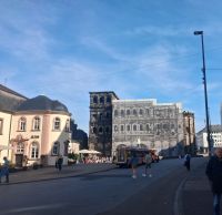 Die eingehüllte Porta Nigra