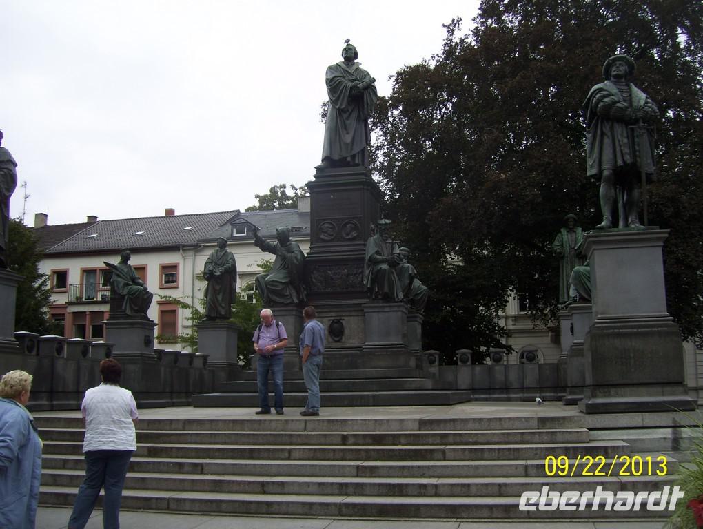 Denkmal &ndash; &copy; Heike Meinhold (Eberhardt TRAVEL)