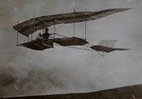 071 Rhön - Wasserkuppe, Foto Rekordflug Hans Gutermuth 1912 &ndash; &copy; Konrad Füssel (Eberhardt TRAVEL)