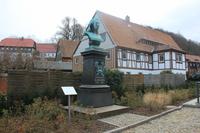 Waltersdorf - Friedrich Schneider Denkmal &ndash; &copy; Sylvia Ott (Eberhardt TRAVEL)