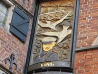 Bremen - Böttcherstraße - Uhr der Weltentdecker &ndash; &copy; Petra Hanschke (Eberhardt TRAVEL)