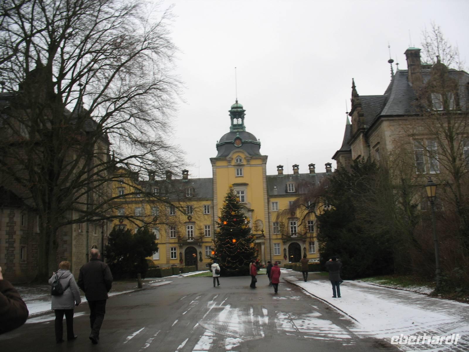 Schloss Bückeburg Eingang &ndash; &copy; Ina Lakermann (Eberhardt TRAVEL)