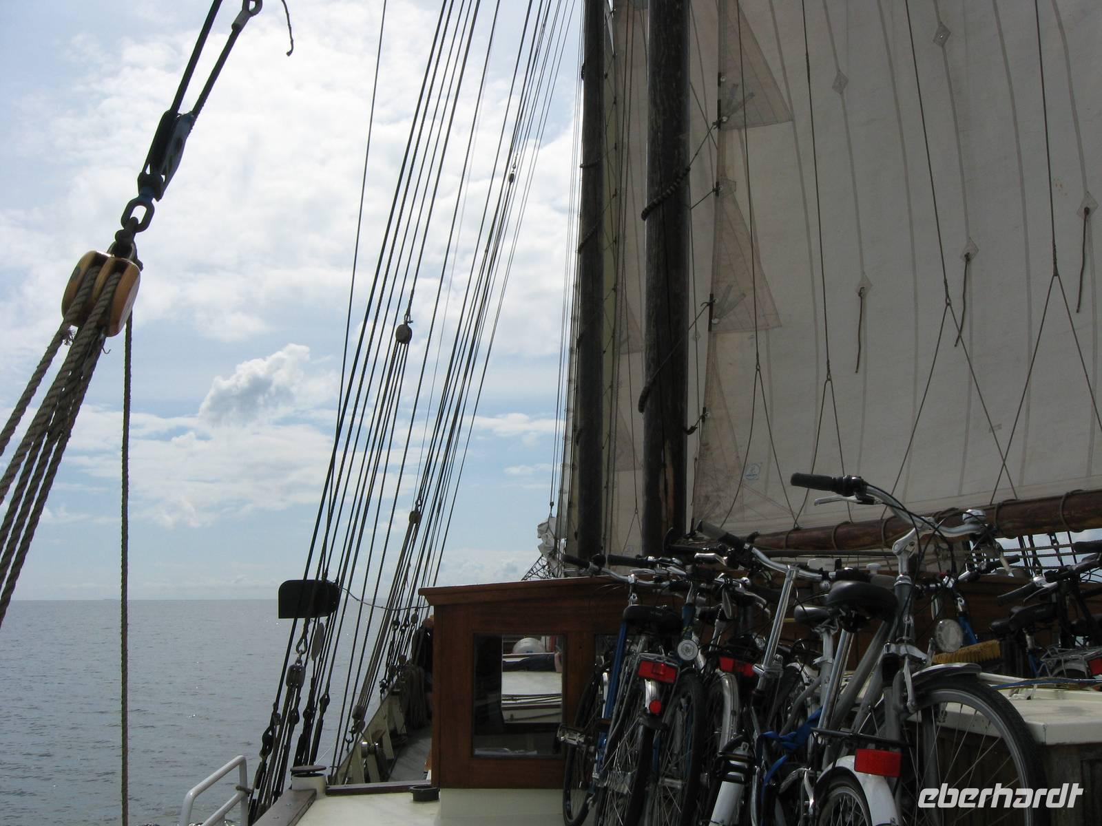 Unter vollen Segeln &ndash; &copy; Bernd-Tilo Mildner (Eberhardt TRAVEL)
