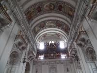 Fresken + Hauptorgel im Dom &ndash; &copy; Elke Reuter (Eberhardt TRAVEL)