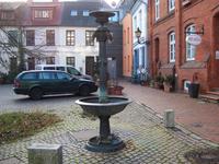 Brunnen fÜr Tiere &ndash; &copy; Adelheid Fritzsche (Eberhardt TRAVEL)