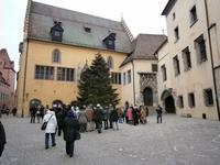 Am Rathaus in Regensburg &ndash; &copy; Simone Weisser (Eberhardt TRAVEL)