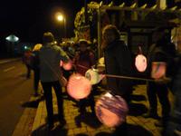 abendlicher Lampionumzug