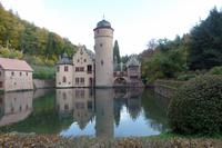 Schloss Mespelbrunn &ndash; &copy; Kerstin Hugel (Eberhardt TRAVEL)