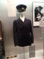 Uniform der Schiffsbesatzung &ndash; &copy; Elke Reuter (Eberhardt TRAVEL)