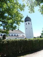 Glockenturm des Marienmünster Frauenchiemsee &ndash; &copy; Elke Reuter (Eberhardt TRAVEL)