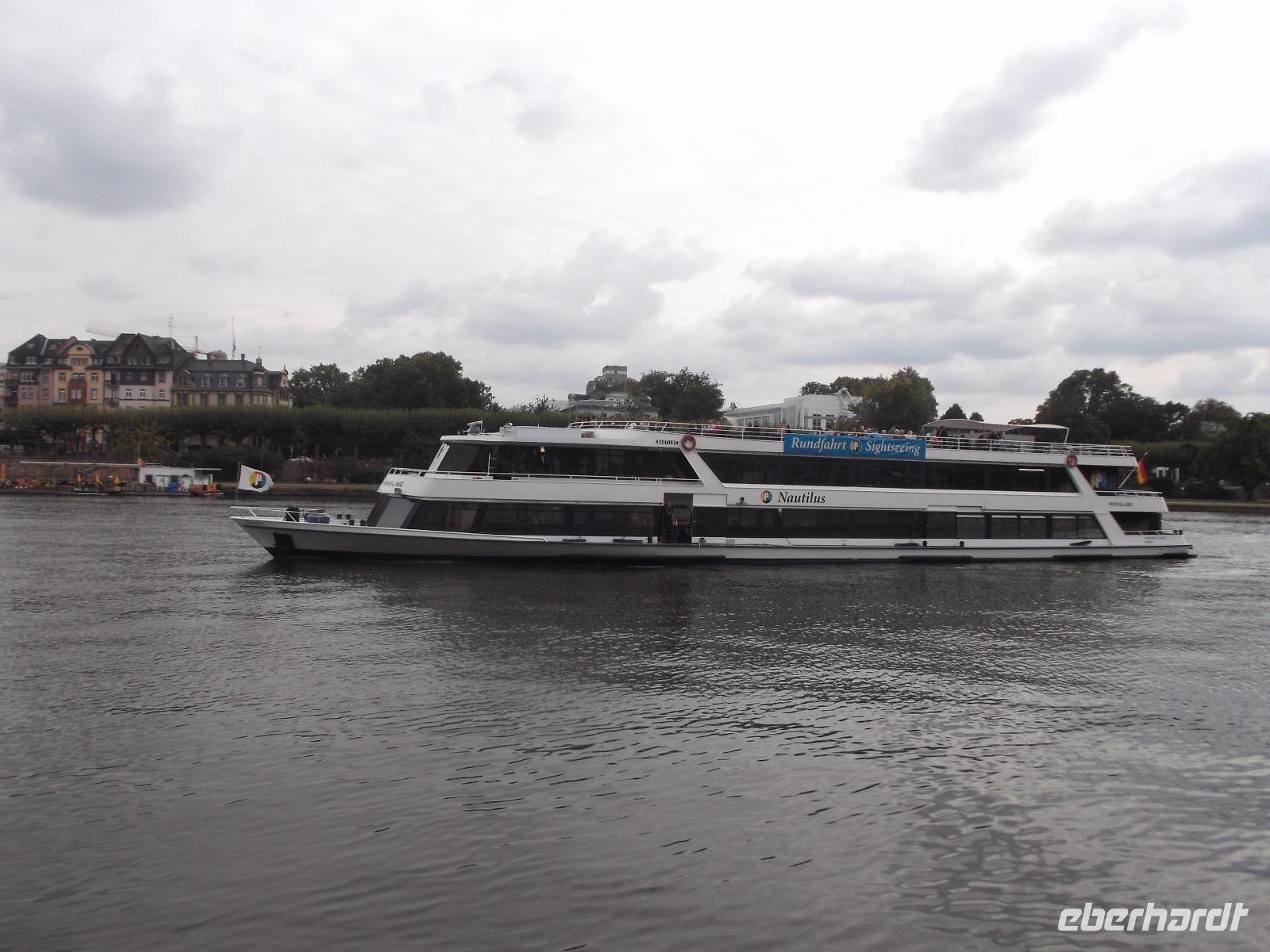 Mainschiff 