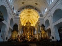 5-38 Innenraum Basilika &ndash; &copy; Gisela Hohlfeld (Eberhardt TRAVEL)