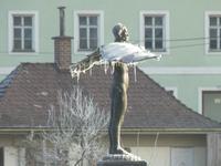 Burghausen -Brückenmann &ndash; &copy; Steffi Zimmermann (Eberhardt TRAVEL)