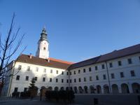 3-4-Innenhof Klosterbereich &ndash; &copy; Gisela Hohlfeld (Eberhardt TRAVEL)