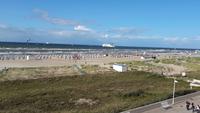 Blick auf den Strand...bei recht stürmischer See &ndash; &copy; Uta Hertel (Eberhardt TRAVEL)