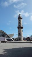 Teepott und Leuchtturm...die Wahrzeichen von Warnemünde &ndash; &copy; Uta Hertel (Eberhardt TRAVEL)