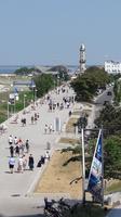 Promenade mit Leuchtturm &ndash; &copy; Uta Hertel (Eberhardt TRAVEL)