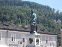 DSCN1298 Mozart Platz &ndash; &copy; Kerstin Veit (Eberhardt TRAVEL)