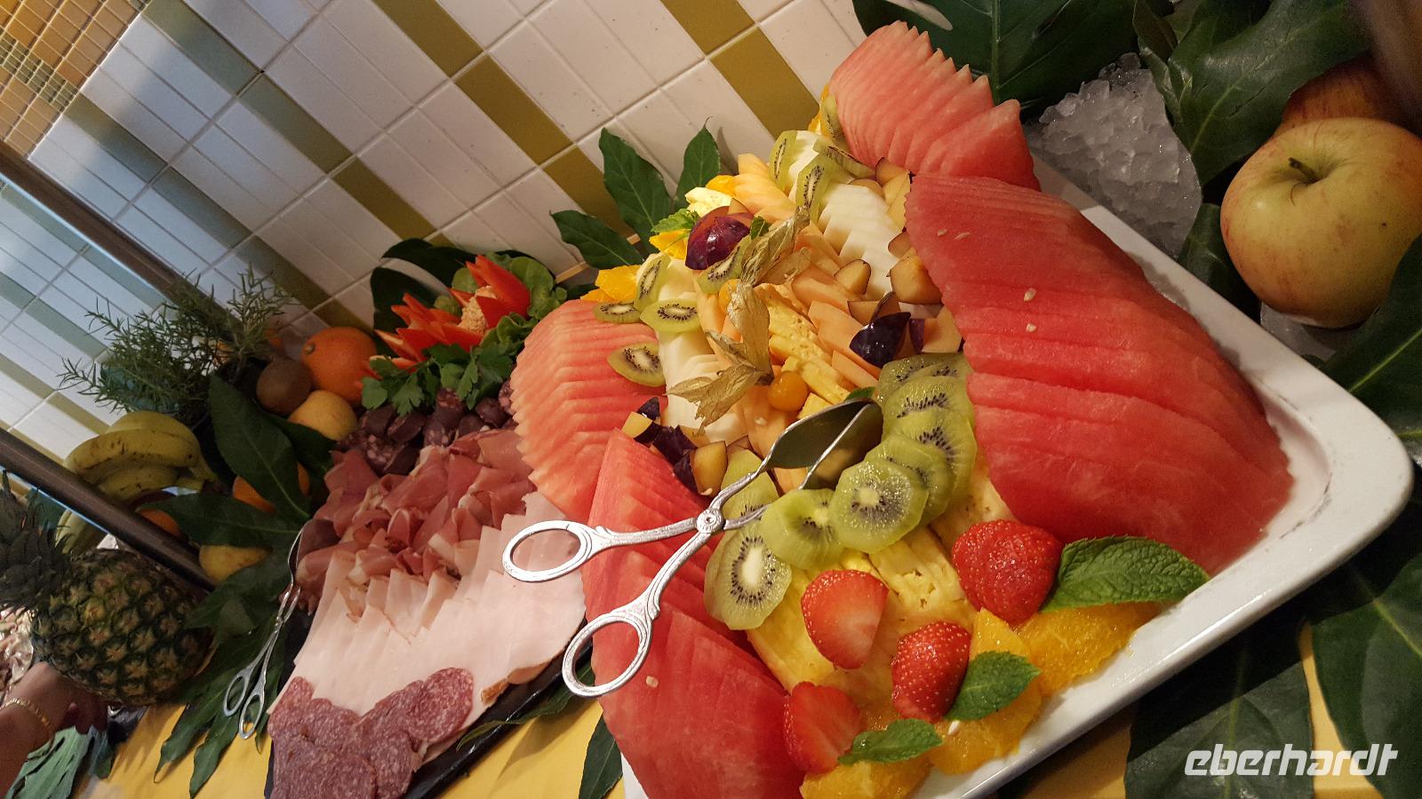 AROSA Buffet &ndash; &copy; Steffi Zimmermann (Eberhardt TRAVEL)