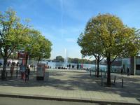 An der Alster &ndash; &copy; Marion Kottlos (Eberhardt TRAVEL)