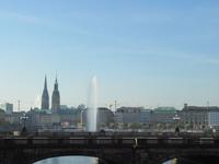 An der Alster &ndash; &copy; Marion Kottlos (Eberhardt TRAVEL)