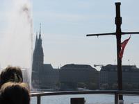 Alsterrundfahrt &ndash; &copy; Marion Kottlos (Eberhardt TRAVEL)
