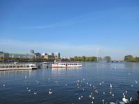 Alsterrundfahrt &ndash; &copy; Marion Kottlos (Eberhardt TRAVEL)