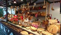 Schöner Stand auf dem Weihnachtsmarkt in Schwerin &ndash; &copy; Simone Willner (Eberhardt TRAVEL)