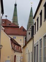 beide Türme der St. Walburga in Beilngreis &ndash; &copy; Horst Hallfarth (Eberhardt TRAVEL)