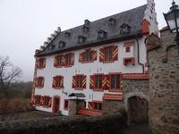 Bad Soden Huttenschloss &ndash; &copy; Gisela Hohlfeld (Eberhardt TRAVEL)