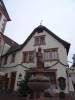 Lohr Brunnen &ndash; &copy; Gisela Hohlfeld (Eberhardt TRAVEL)