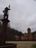 Wasserschloss Mespelbrunn (2) &ndash; &copy; Gisela Hohlfeld (Eberhardt TRAVEL)