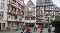Weitere schöne Fachwerkhäuser in Bernkastel-Kues &ndash; &copy; Karl-Heinz Meinig (Eberhardt TRAVEL)
