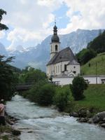 St.Sebastian und Fabian Ramsau mit Reiteralpe &ndash; &copy; Heike Heinen (Eberhardt TRAVEL)