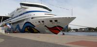 Die AIDA hat sicher festgemacht &ndash; &copy; Uta Hertel (Eberhardt TRAVEL)