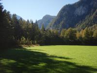 über Wiesen &ndash; &copy; Pauline Gehrmann-Golomer (Eberhardt TRAVEL)