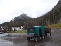 2. Start Kutsche-Neuschwanstein &ndash; &copy; Gisela Hohlfeld (Eberhardt TRAVEL)