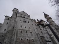 2.. Schloß Neuschwanstein &ndash; &copy; Gisela Hohlfeld (Eberhardt TRAVEL)