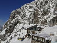 ....und schon geht es hinab &ndash; &copy; Roswitha Zytowski (Eberhardt TRAVEL)