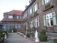  -ein sehr beeindruckendes Forsthaus &ndash; &copy; Adelheid Fritzsche (Eberhardt TRAVEL)